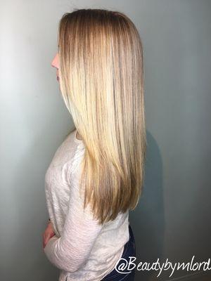 All over blonde with natural root