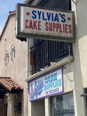 Sylvia's Cake Decorating & Party Supplies