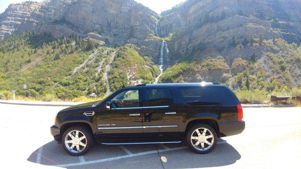 CADILLAC ESCALADE ESV FOR EXECUTIVES