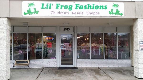 Lil' Frog Fashions