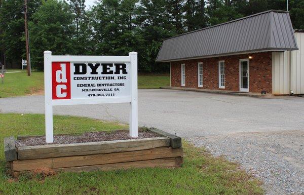 Dyer Sign and Business