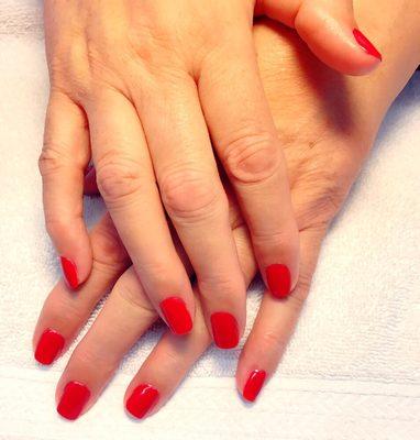 Manicure shellac by Shirley.