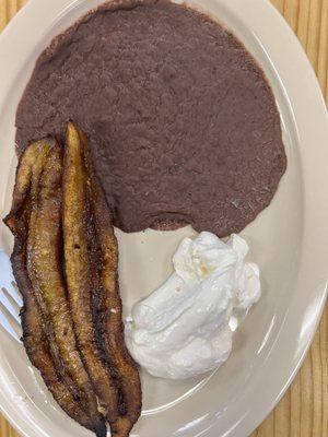 Panaderia Y Pupuseria El Buen Gusto