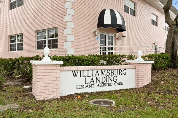 Williamsburg Landing | Assisted Living | Wilton Manors, FL | Community sign