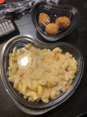 Lobster Mac and cheese and Mac and cheese bites