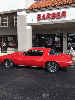 Classic 1977 camaro.