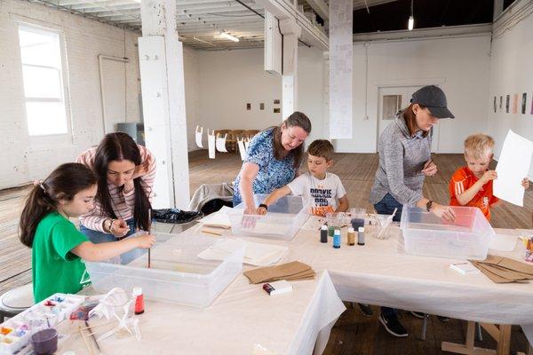 Children's Paper and Egg Marbling Workshop, April, 2019