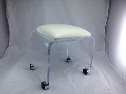 Vanity bench with white vinyl cushion