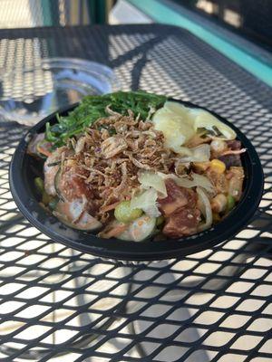 Custom poke bowl