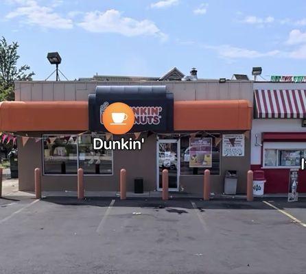 Location with the rudest Dunkin' staff.