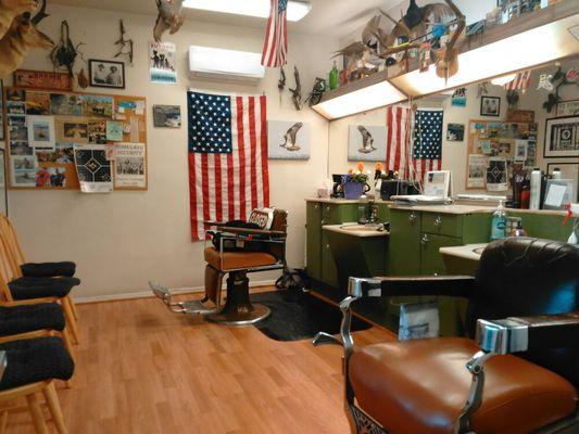 Dave's Barbershop,