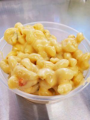 Finicky Foods Pimento Mac & Cheese