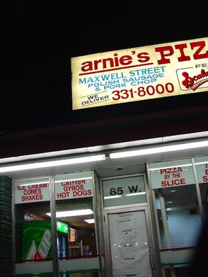 Arnie's Pizza