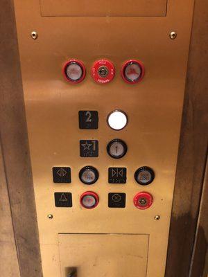 Belk Greenwood Mall Elevator