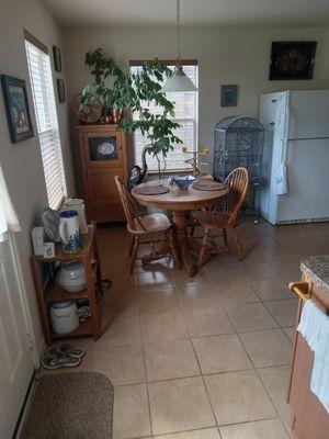 Kitchen area where we re organized and deep cleaned and polishing as well as baseboards and windows and windowsills