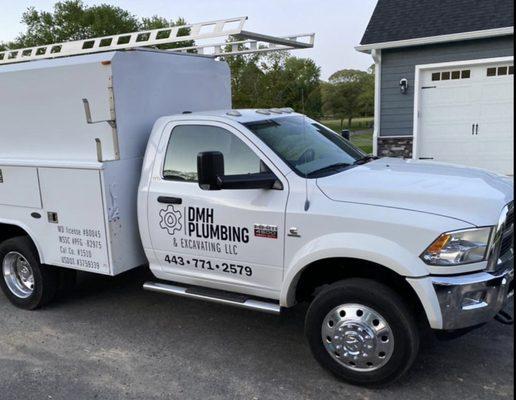 DMH Plumbing & Excavating