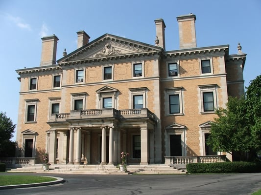 Sleepy Hollow County Club Mansion