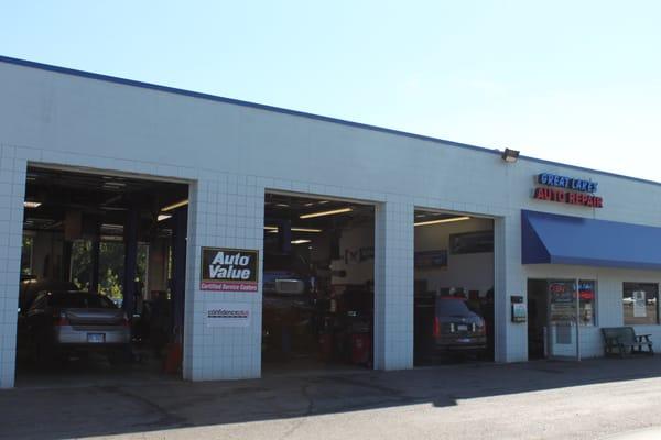 Call now for an auto body shop you can count on!