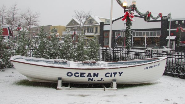 Christmas Downtown OCNJ