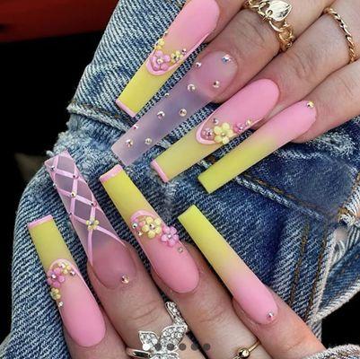 Glamour Nails