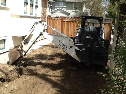 GREEN EARTH CONSTRUCTION & BOBCAT SERVICE