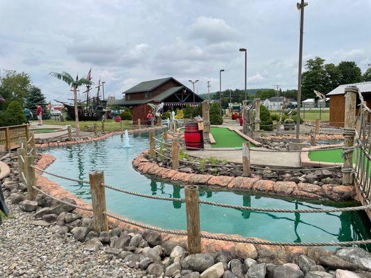 Mini golf