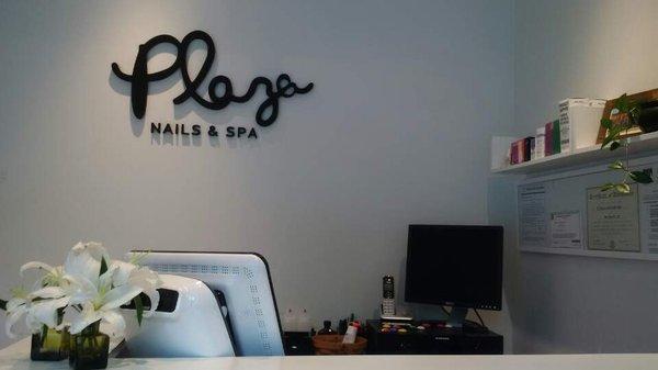 Plaza Nails & Spa