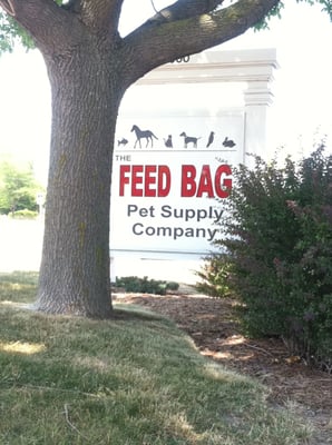 The Feed Bag Pet Supply offers the BEST pet nutrition and supplies, Grooming, Training, Do It Yourself Dog-Wash & a Fitness Pool