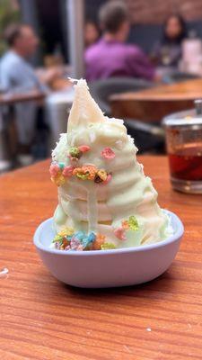 Vegan vanilla ice cream w/pandan syrup, fruity pebbles and coconut flakes