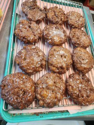 Apple fritter