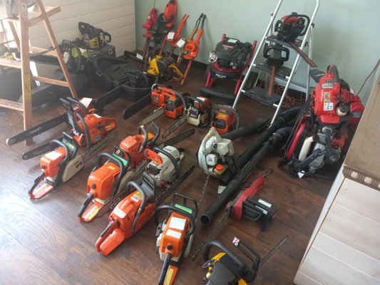 Just an idea of the inventory of chainsaws for sale!