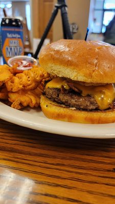 Burger Special - Bacon Lovers Burger