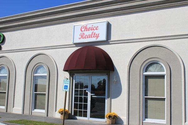 Welcome to Choice Realty at 1604 Lamons Lane in Johnson City, TN.