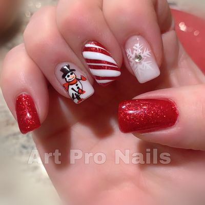 Christmas nail art Follow us for more latest nail art
#artpronails2012
#artpronailsjacksonnj