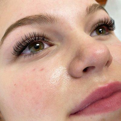 Hybrid Lash Extensions