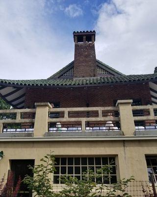 The backside of the Pagoda building.