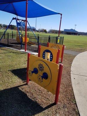 Wheelchair swing area