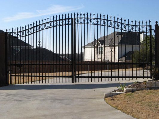 Iron Fence and Gates provide security and beauty to your home. We build premium Iron gates and fences at discount prices.