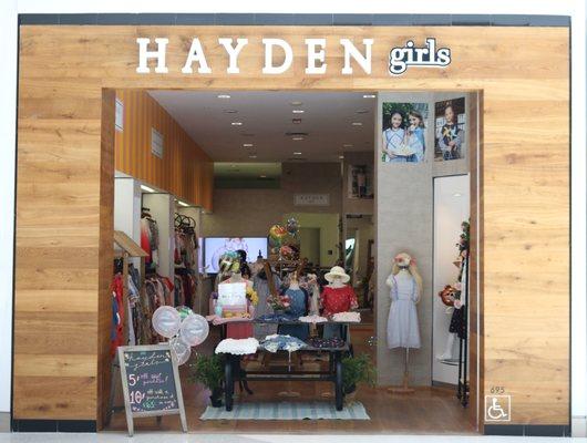 Hayden Girls Beverly Center Location