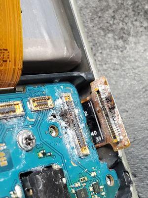 SAMUNG WATER DAMAGE SUB BOARD & SCREEN REPAIR