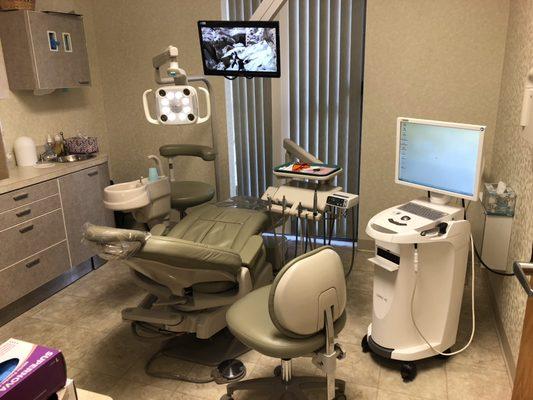 Our treatment rooms with State of the art CEREC for same day crowns