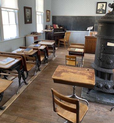 My grandparents used to have desks like this and a stove like this in their house.