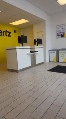 Hertz Car Rental - Upper Darby - Marshall Road HLE