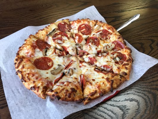 Personal thick crust pizza