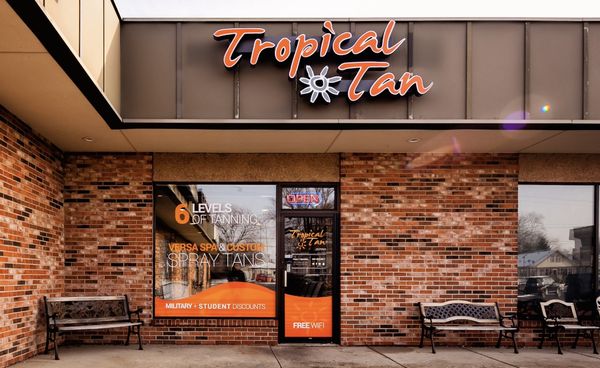 Welcome to Tropical Tan Kenosha 2 (East side location)