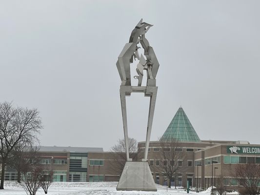 Richard Hunt sculpture on the CSU campus.