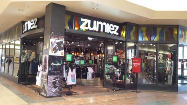 Zumiez