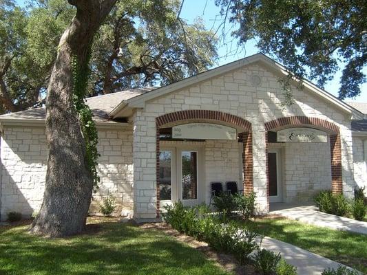 Front Entrance of Enhance Salon in Round Rock