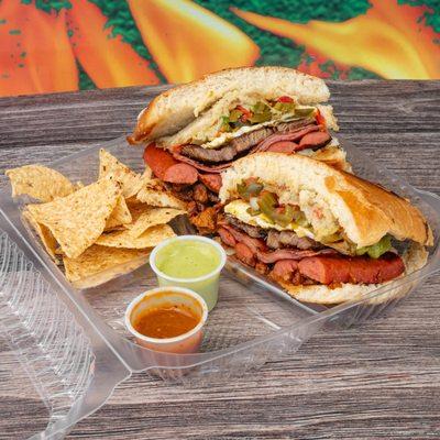 Los Jarochos Torta Cubana