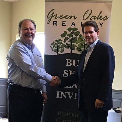 Larry Hurley, Green Oaks Realty & Mayor Jeff Williams